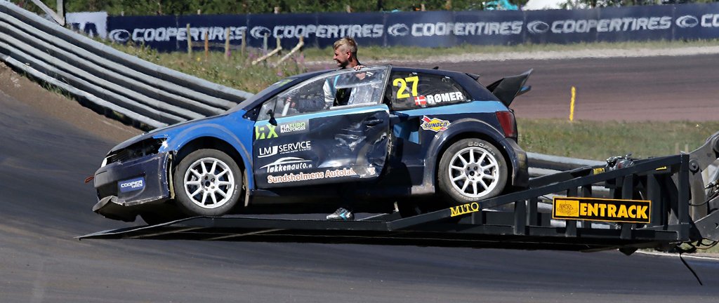 Uden fight-skrammer på raceren har konkurrencefarten været for lav. Dennis Rømer kunne derfor storsmile efter ERX-testen i Sverige
(Foto: Johnny Loix)